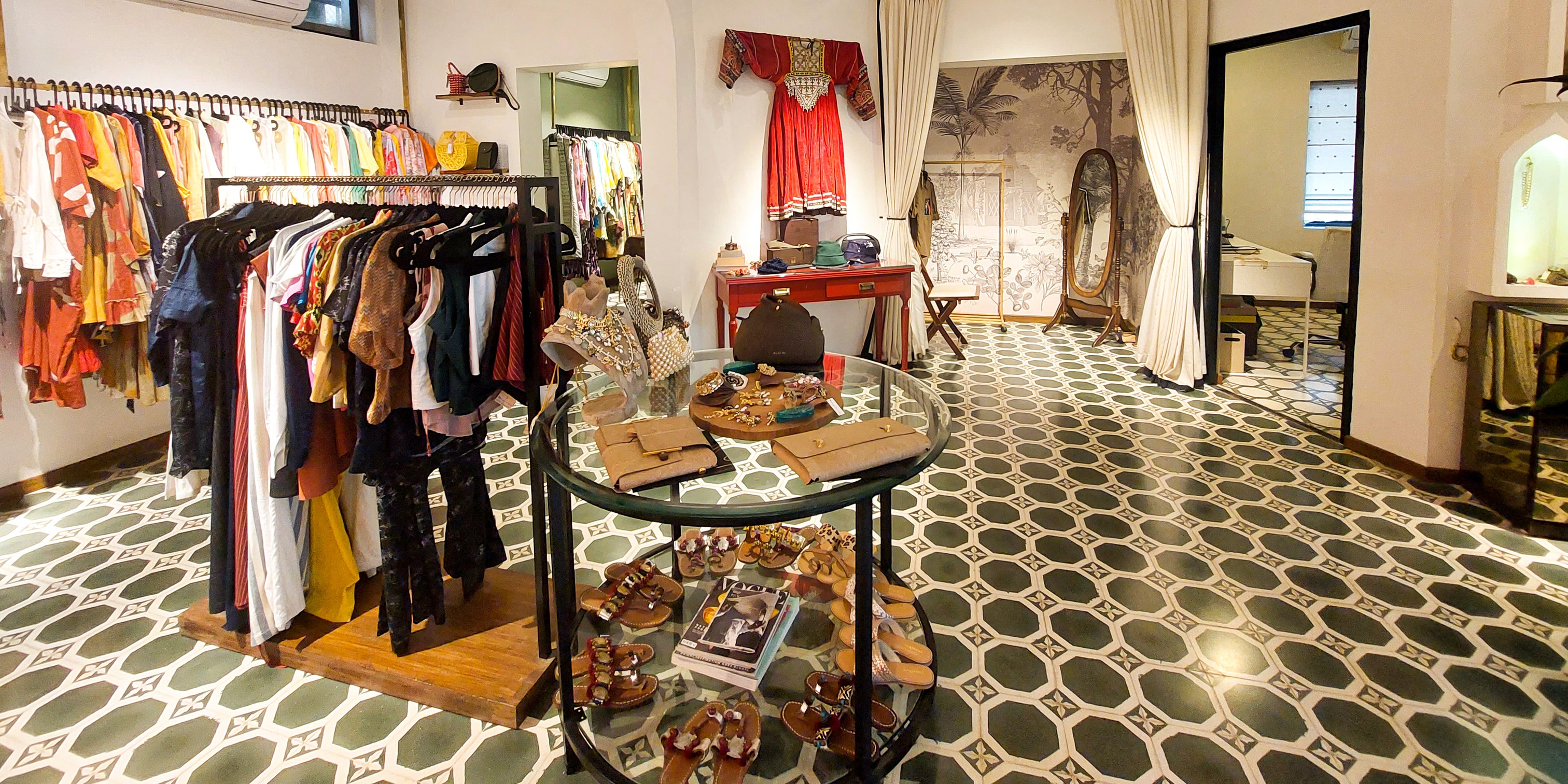 Designer Boutique Shopping Boutiques Near Me Luxury Resale Luxury